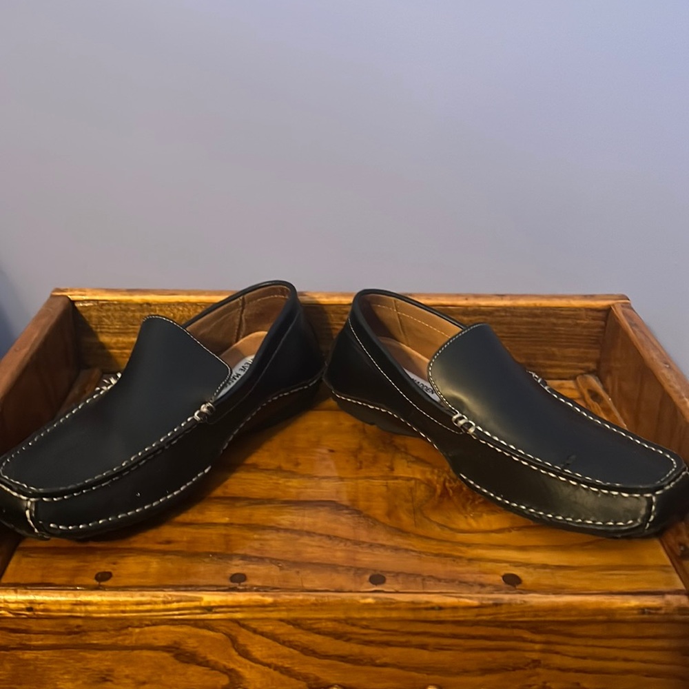 Men, size 9, black casual shoe